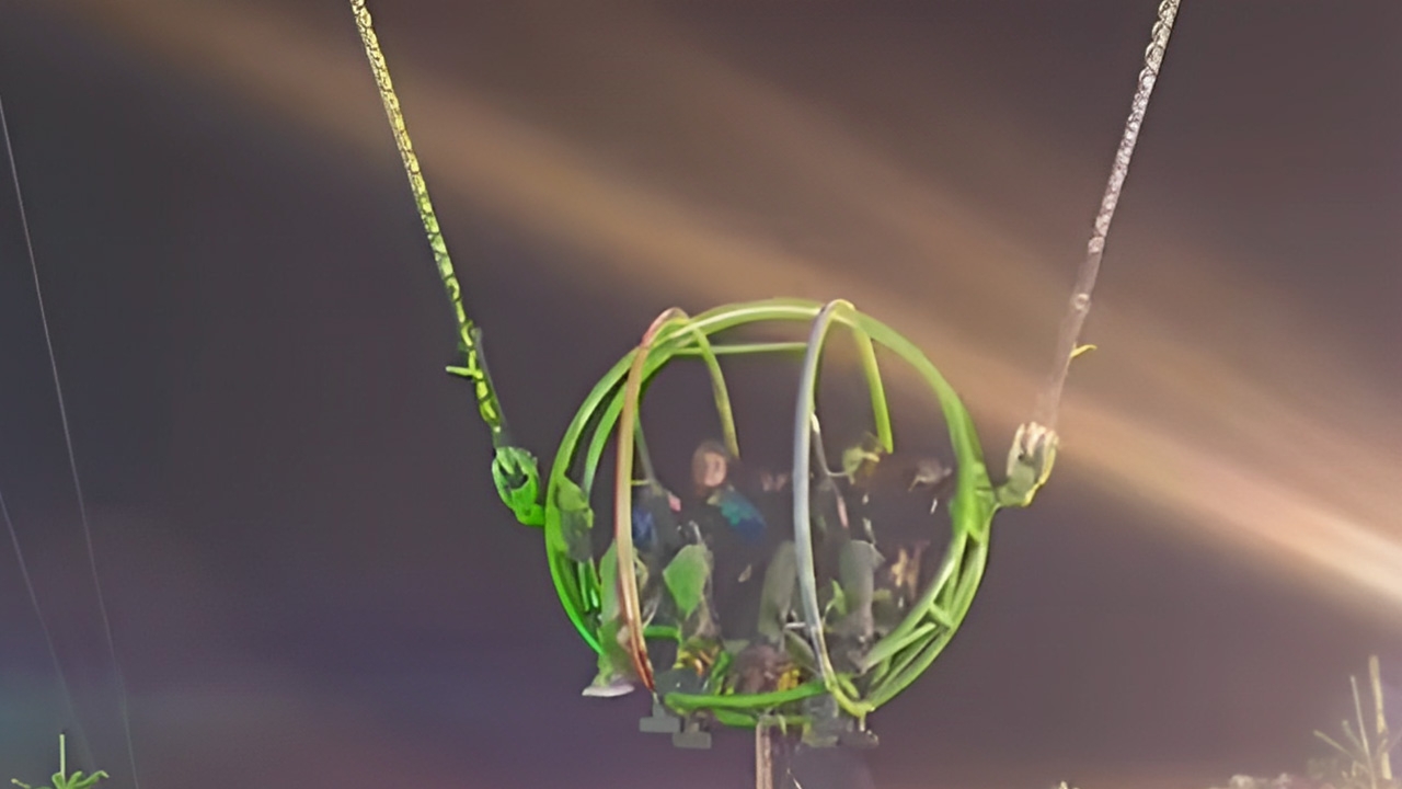 ระทึก เครื่องเล่นสลิงช็อตในอังกฤษเชือกหลุด บาดเจ็บ 2 ราย (คลิป)