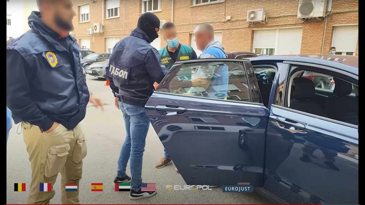 ยูโรโพลทลายขบวนการค้าโคเคนรายใหญ่ในยุโรป จับผู้ต้องหา 49 ราย