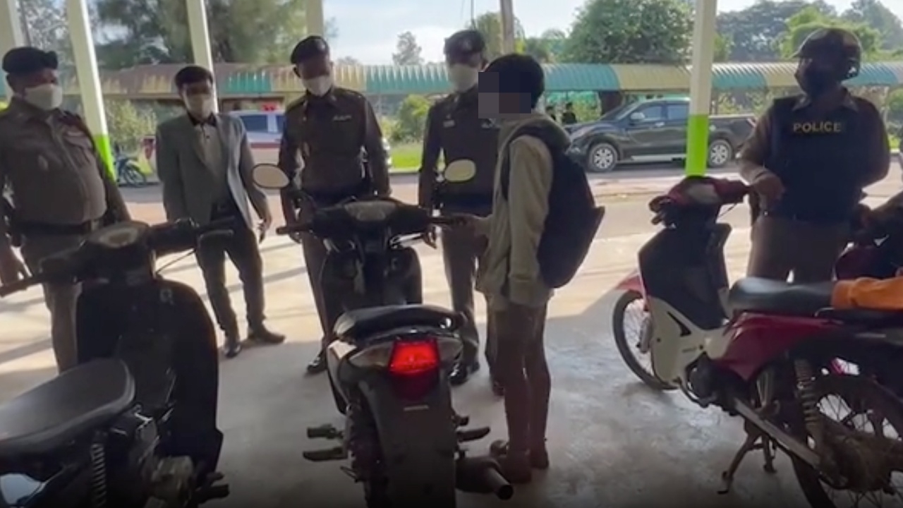 วัยรุ่นเซ็ง ตร.บุกโรงเรียนจัดทำประวัติกลุ่มเสี่ยง จยย.แต่งซิ่ง ขู่ดำเนินคดี