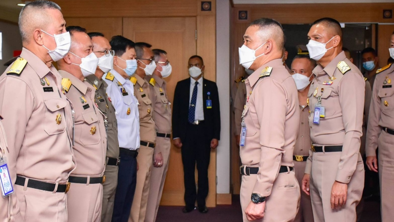 ผบ.ทร. ตรวจเยี่ยมกำลังพล ศรชล.ส่วนกลาง ย้ำนโยบาย 3 ด้าน 17 หมุดหมาย