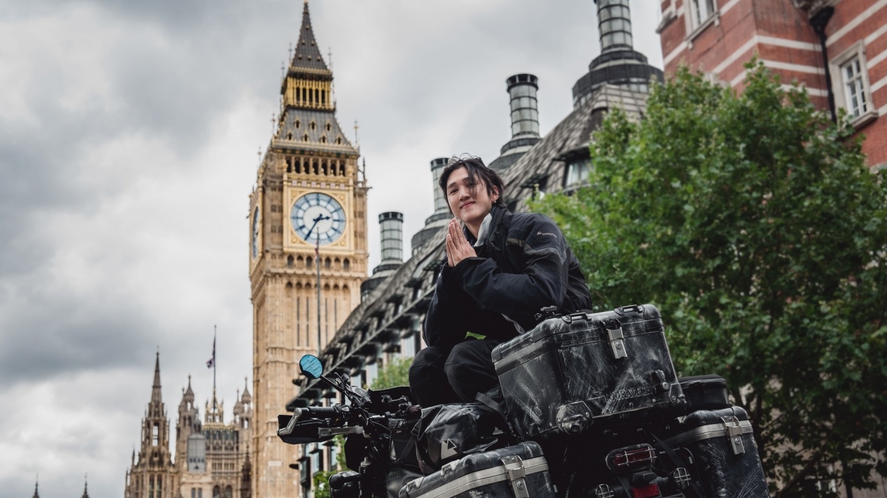 "เบนซ์ The Gaijin Trips" ถึงลอนดอนแล้ว หลังขี่ จยย.ไปจากกรุงเทพฯ กว่า 3 เดือน