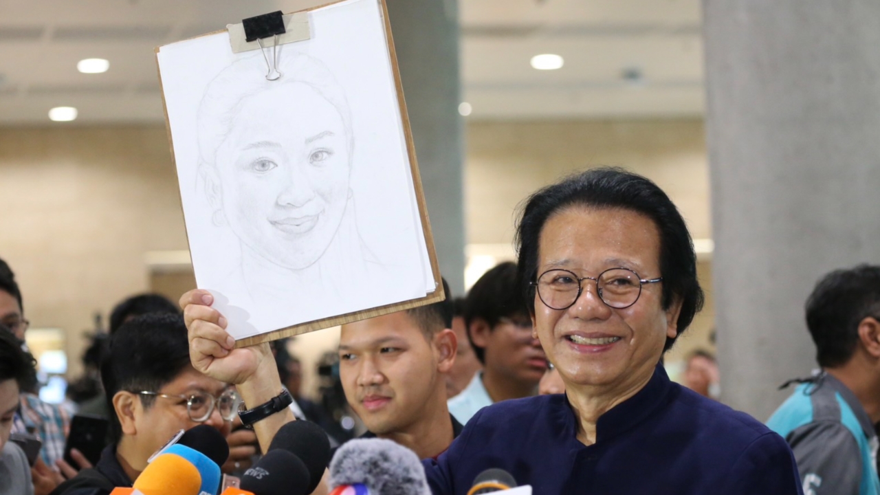 “หมอทศพร” มั่นใจ สภาหนุน “อิ๊งค์” เป็นนายกฯ คนใหม่ มองเป็นเวลาที่สุกงอม