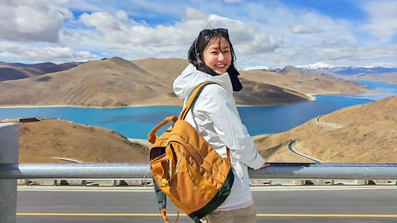 รู้จัก “มิ้นท์ I Roam Alone” การเดินทางที่เต็มไปด้วยเรื่องเล่า ตลอด 12 ปี 