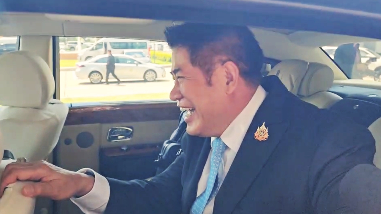 “ธรรมนัส” ปัดตอบเรียกถก กก.บห.พลังประชารัฐ ขอมติขับออก บอกไม่ได้ยุ่งกับพรรคแล้ว