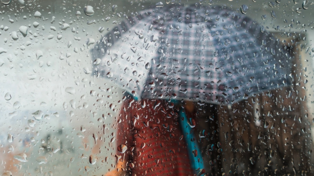 สภาพอากาศวันนี้ กรมอุตุฯ เตือนภาคเหนือฝนถล่ม 70% กรุงเทพฯ-ปริมณฑล ตกบ่ายๆ ถึงค่ำ