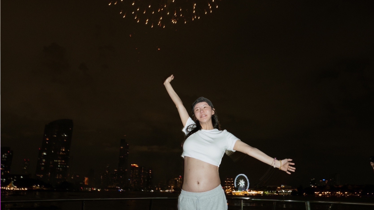 สุดอลังการ “คิมลิม Kim Lim” ทำถึง จัดงานกลางแม่น้ำเจ้าพระยา พร้อมฝูงโดรน 