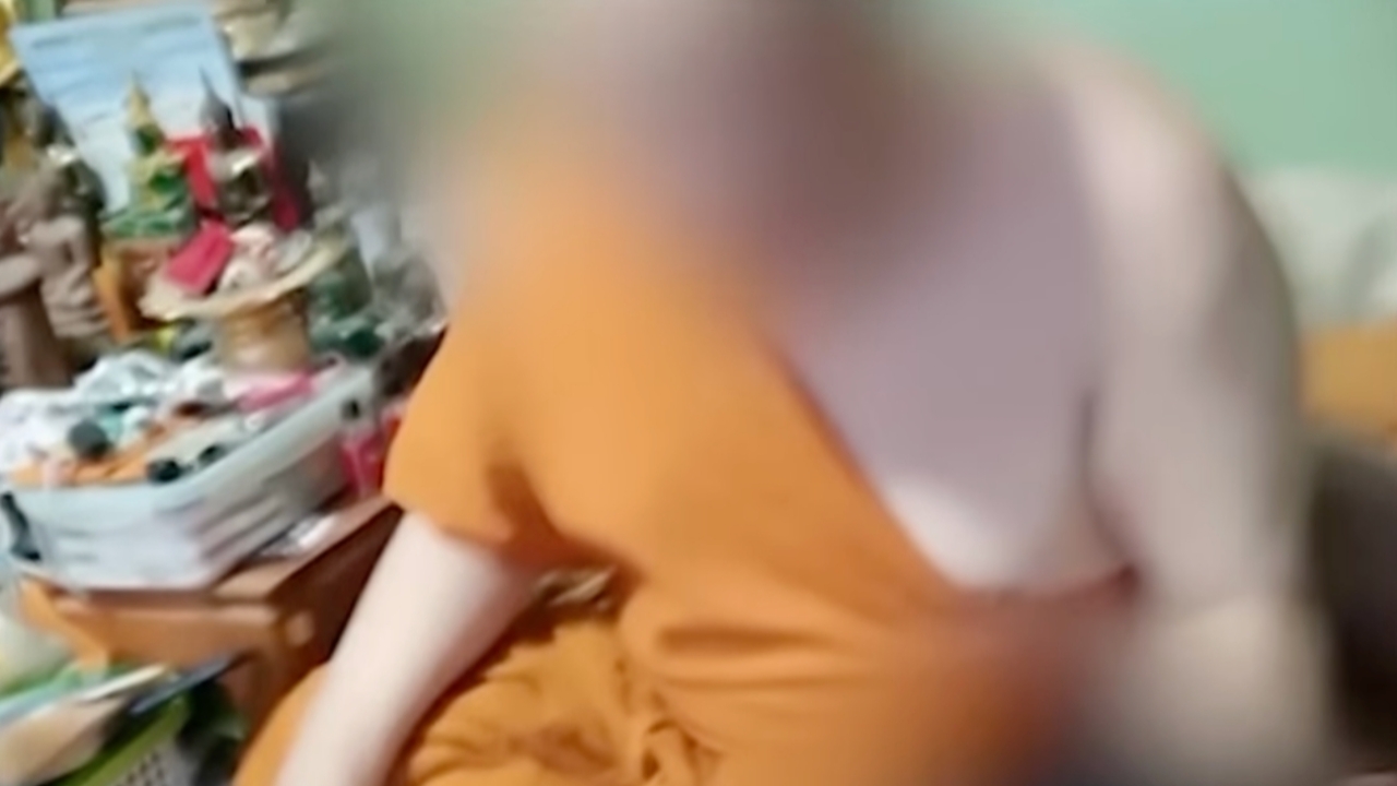 สำนักพุทธ ตรวจสอบปมฉาววงการผ้าเหลือง 2 สีกาเปิดศึกแย่งหลวงพี่