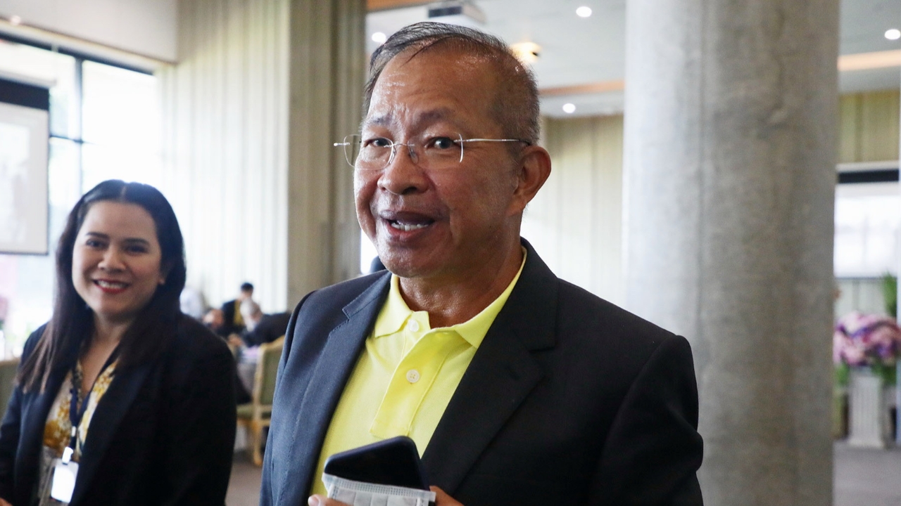 สว.สายสีน้ำเงิน ส่ง “มงคล” ชิงประธานวุฒิสภา แบ่งโควตารองคนที่ 2 ให้ “บุญส่ง”