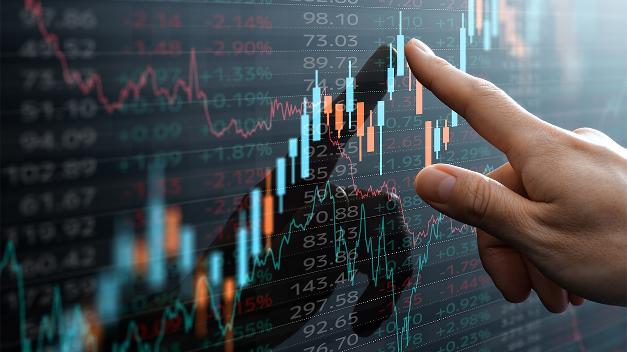 เกือบหลุด 1,300 จุด!!