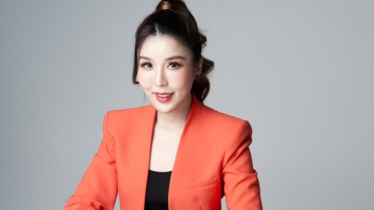 เปิดเคล็ดลับ ครูพี่แอน เบื้องหลังความสำเร็จ คลิปสิบล้านวิวบนโลกออนไลน์