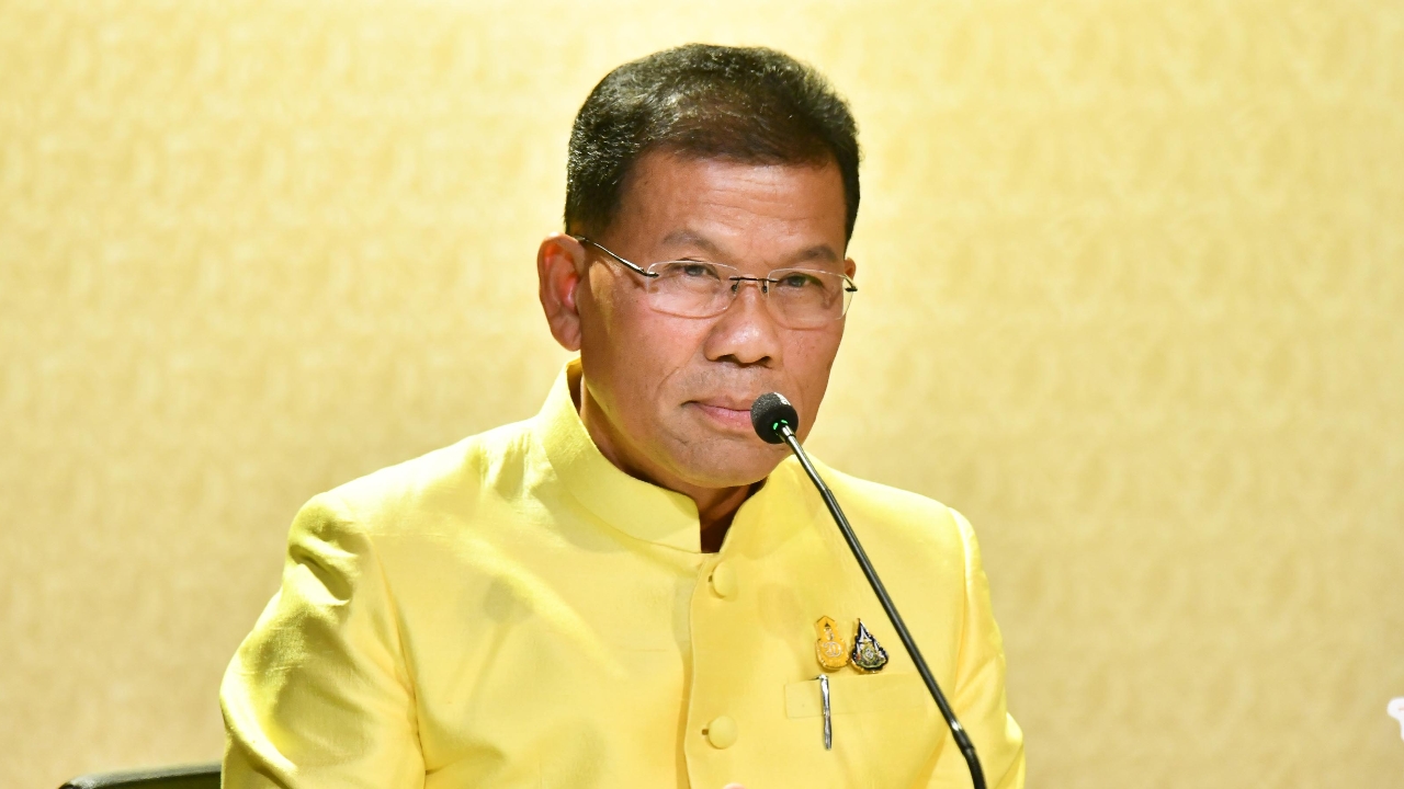 “คารม” เตือน นิรโทษกรรมรวมคดี ม.122-ม.110 อาจขัดรัฐธรรมนูญ