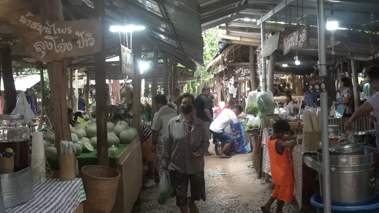 ชวนสัมผัสวิถีชาวกะเหรี่ยง ที่ตลาดซาวไฮ่ อุทัยธานี ช็อปสินค้าพื้นเมือง-ของป่า