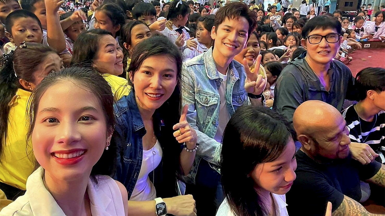 “แม่นาคทะลุมิติ” ทัวร์ตามโรงเรียน “มินทร์ธิรา” ขอบคุณ “สมาพันธ์ภาพยนตร์” ชี้แนะ