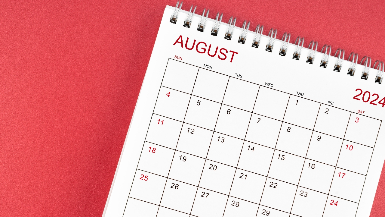 วันหยุดเดือนสิงหาคม 2567 วันหยุดราชการ วันหยุดธนาคาร เช็กเลยหยุดวันไหนบ้าง