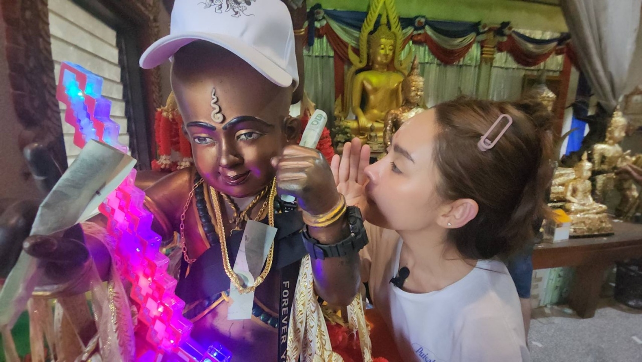 "ปุยฝ้าย" แย้มเลขเด็ด จาก "กุมารน้องเก้าเลิฟเลิฟ" บอกมาขอทีไร ก็ได้โชค