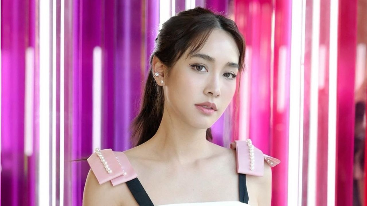 เปิดชีวิต มิน พีชญา นางเอกสาวเอี่ยวดิไอคอนฐานะ บอสมิน ล่าสุดเข้าพบตำรวจแล้ว