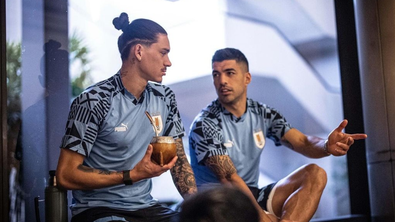 “ซัวเรซ” เล่าเบื้องหลัง “ดาร์วิน นูนเญซ” ร่างทองกับทีมชาติอุรุกวัย แท้จริงแล้วโดนโค้ชด่าจนร้องไห้