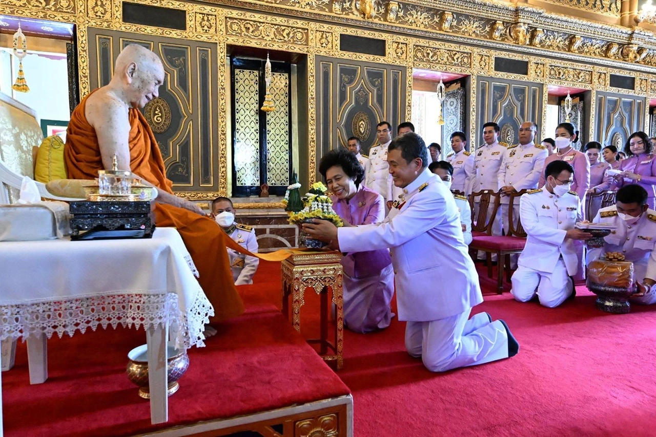 สมเด็จพระสังฆราชให้ปลัด มท.นำคณะเข้าเฝ้าโอกาสเกษียณราชการ