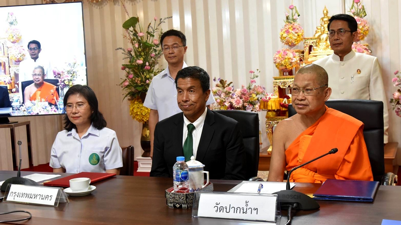 Wat Pak Nam leases land for 30 years for new hospital expansion