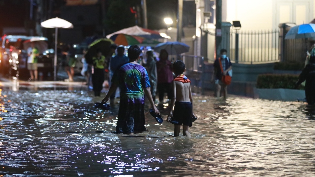 Chiang Mai faces rising water levels; governor orders close monitoring