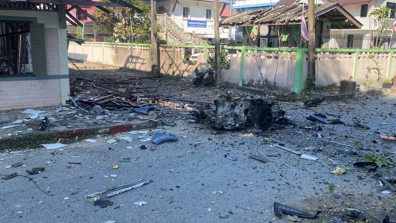 Car bomb in Tak Bai: Militants steal soldier’s wife’s car