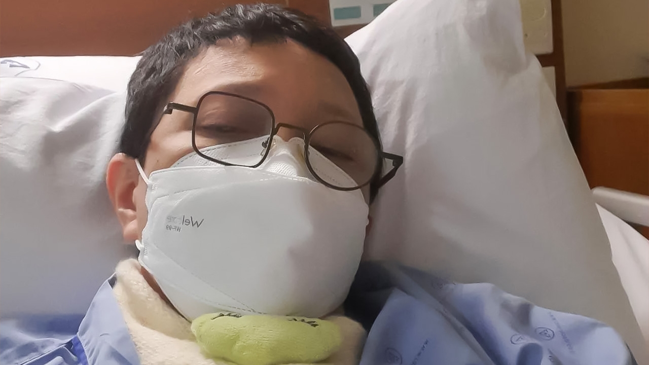 แห่ส่งกำลังใจ แอม เสาวลักษณ์ ล้มป่วย พูดแทบไม่เป็นคำ ต้องแอดมิต 