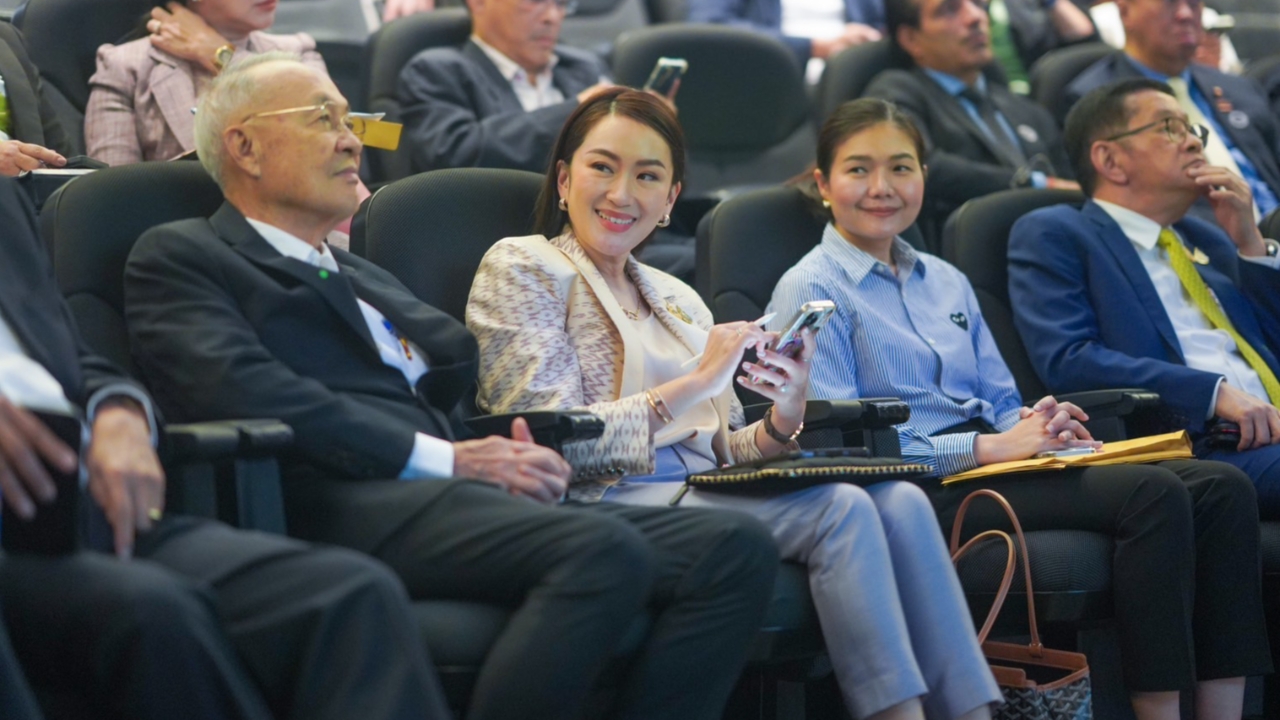 ดัน “พิเชษฐ์” ขึ้นรอง ปธ.สภาฯ คนที่ 1 มั่นใจแถลงนโยบายไม่ต้องมีองครักษ์นายกฯ