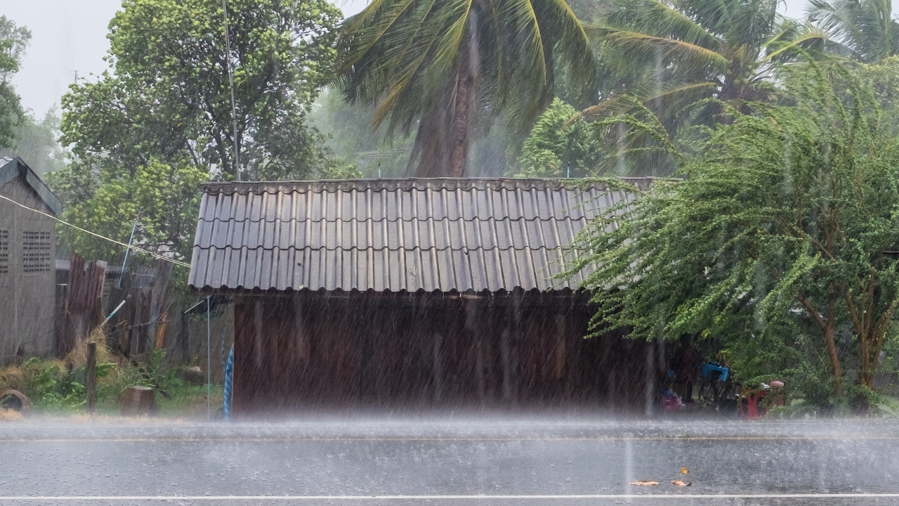 พายุยางิ อ่อนกำลังเป็นพายุดีเปรสชัน "เหนือ-อีสาน" ยังมีฝนตกหนัก