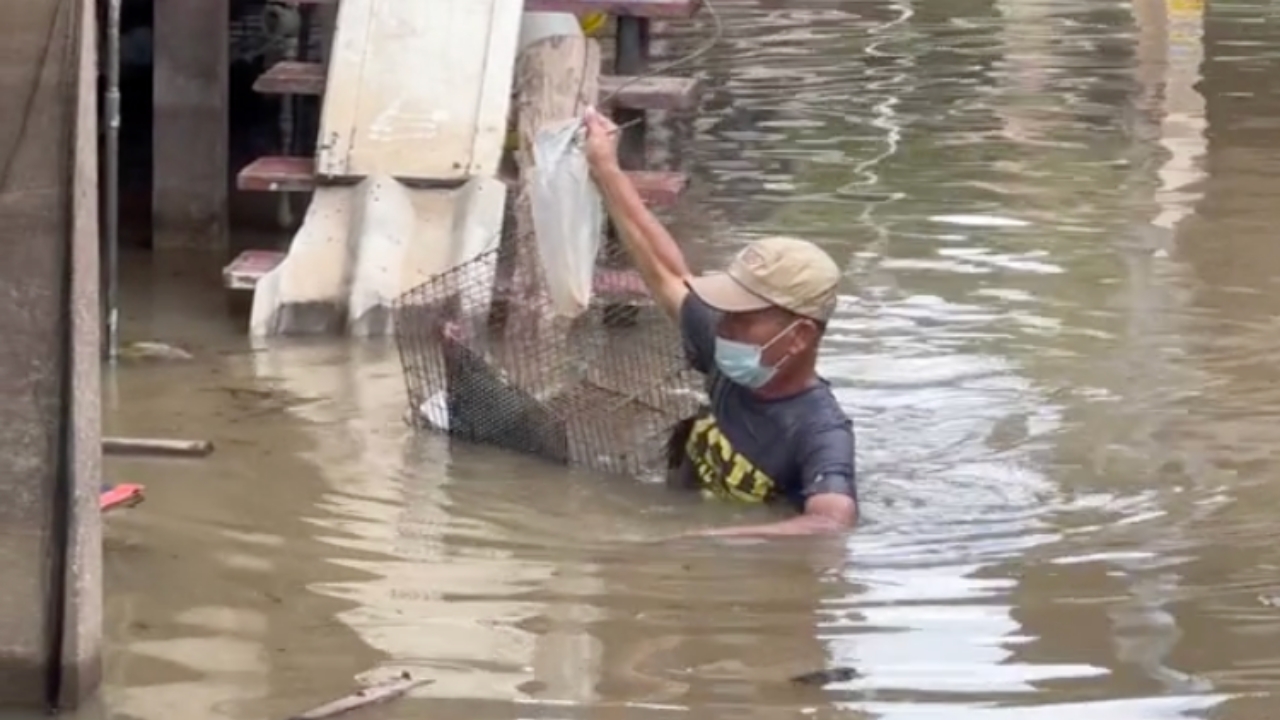 น้ำท่วมอยุธยา กระทบแล้ว 5 อำเภอ ชาวบ้านกังวล หวั่นปริมาณน้ำมากเท่าปี 65