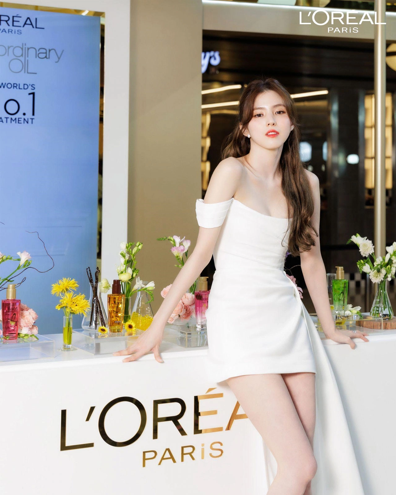 สวยสะกด! ฮันโซฮี ลัดฟ้ามางาน L’Oreal Paris Elseve Extraordinary Oil
