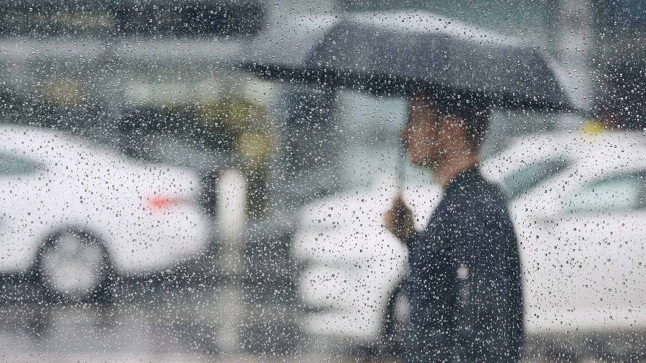 ประกาศฉบับ 2 กรมอุตุฯ เตือนหลายจังหวัดเตรียมรับมือ "ฝนตกหนัก-คลื่นลมแรง"