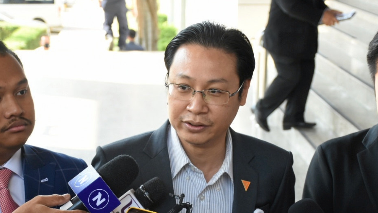 ฝ่ายค้าน ยัน อภิปรายไม่ไว้วางใจรัฐบาล เกิดขึ้นแน่ต้นปีหน้า-จี้ “วันนอร์” เร่งหาวันถกแก้ รธน.