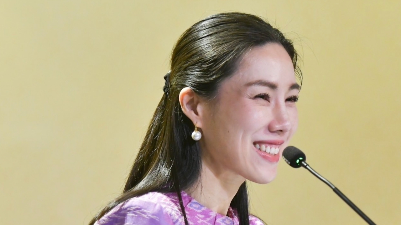 รัฐบาลเผย เริ่ม 6 ธ.ค. นี้ เปิดหีบอ้อยน้ำตาลทรายที่แรก ภาคตะวันออกและภาคอีสาน