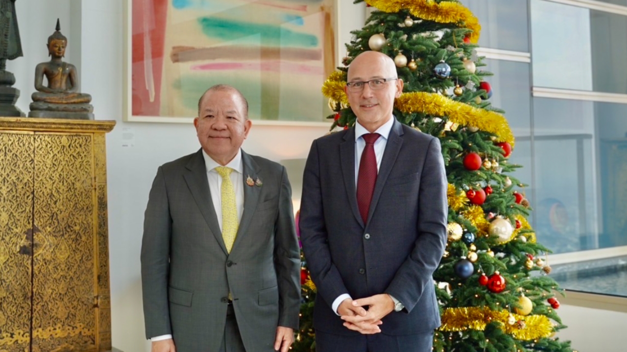 “พิชัย” หารือทูตอังกฤษ เน้นย้ำความสำคัญในการจัดทำ FTA ไทย - UK