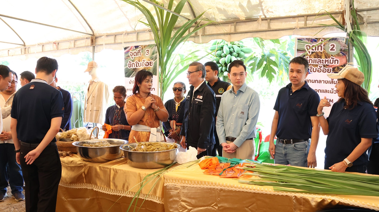 ไทยรุ่งเรือง คอร์ปอเรชั่น ร่วม จ.อุทัยธานี จัดงาน "จากเส้นใบ สู่เส้นใย" ผลักดันนวัตกรรมสิ่งแวดล้อม