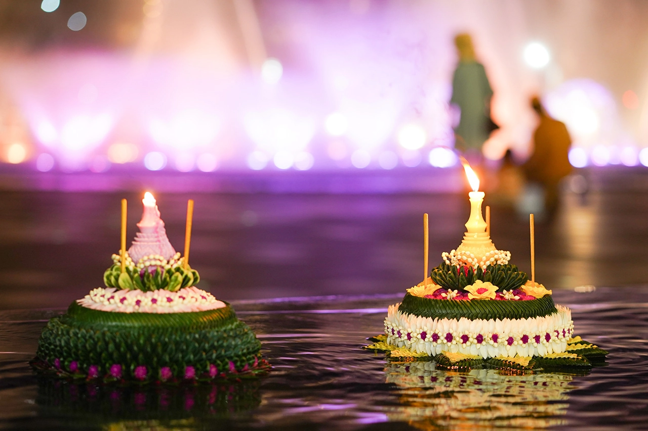 ไอคอนสยาม สร้างมหาปรากฏการณ์ “ICONSIAM THAICONIC LOY KRATHONG”