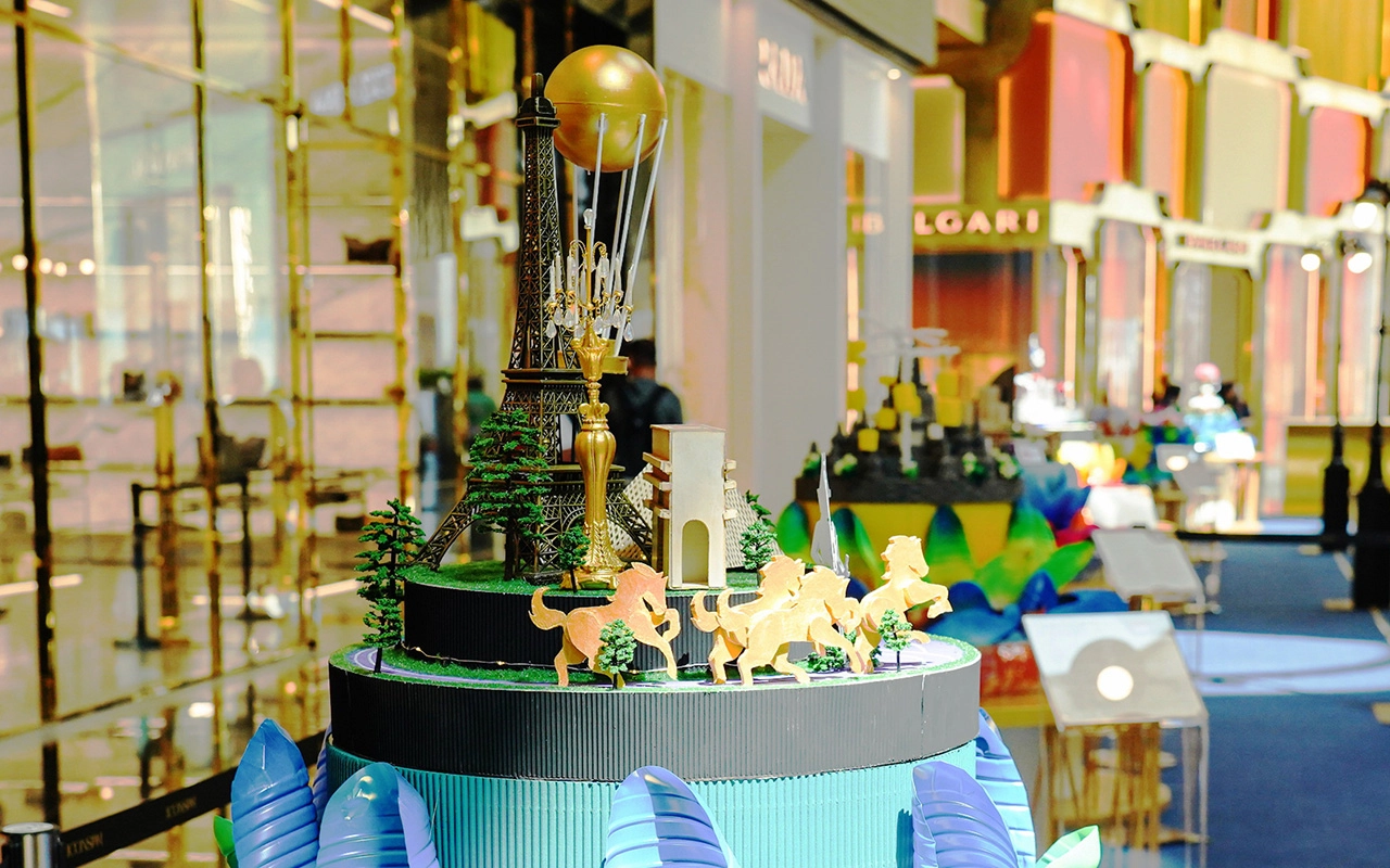 ไอคอนสยาม สร้างมหาปรากฏการณ์ “ICONSIAM THAICONIC LOY KRATHONG”