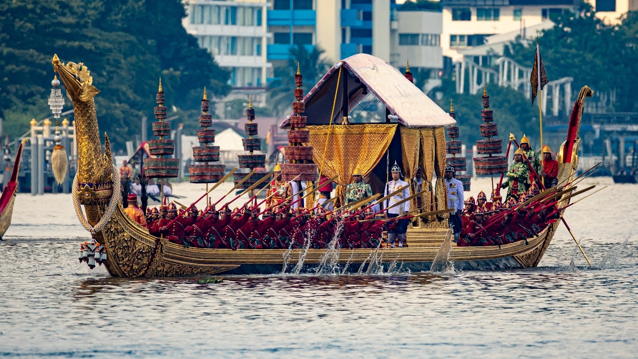 จัดทีมสาธารณสุข 271 คน ดูแลประชาชนเฝ้าฯ รับเสด็จขบวนพยุหยาตราทางชลมารค