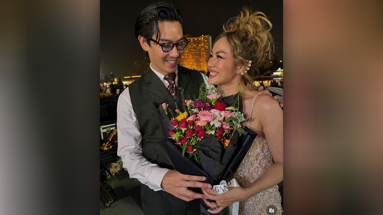 คลั่งรักจนน่าอิจฉา เป๊ก-นิว ฉลองแต่งงานครบ 7 ปี ลุ้นข่าวดีมีลูกคนที่ 2