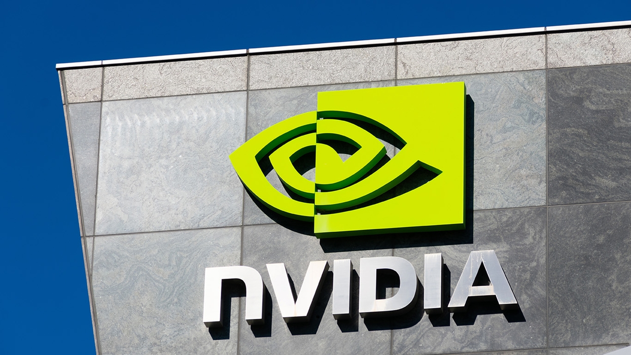 Nvidia ราคาหุ้นพุ่งสูงสุดเป็นประวัติการณ์ ดันมูลค่าบริษัทแตะ 3.4 ล้านล้านเหรียญ