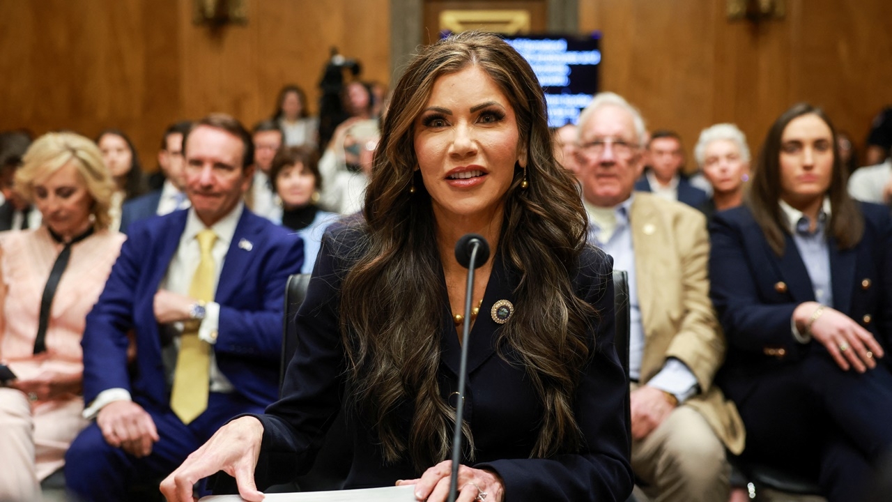 สว.สหรัฐฯ รับรอง คริสตี โนเอม เป็น รมว.กระทรวงความมั่นคงมาตุภูมิ