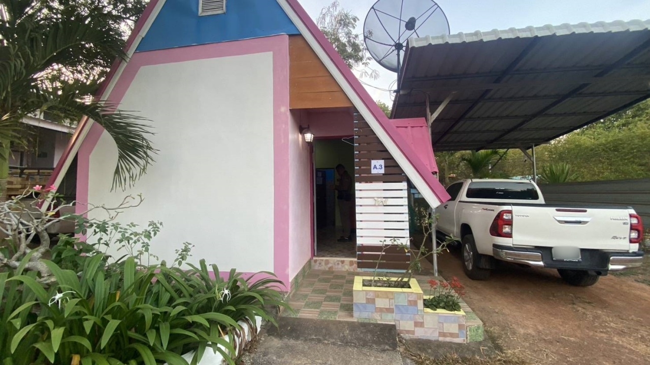 บุกรีสอร์ทใน จ.อุบลฯ ช่วย 7 ชาวจีน ถูกแก๊งตำรวจ-ทหาร จับเรียกค่าไถ่ 2 ล้าน