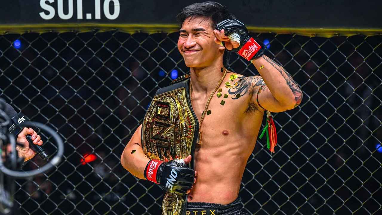 เป็นไปได้ไง “ตะวันฉาย” เปิดใจเกือบเลิกต่อยมวย ก่อนชนะ “ซุปเปอร์บอน” ป้องกันแชมป์โลกมวยไทย