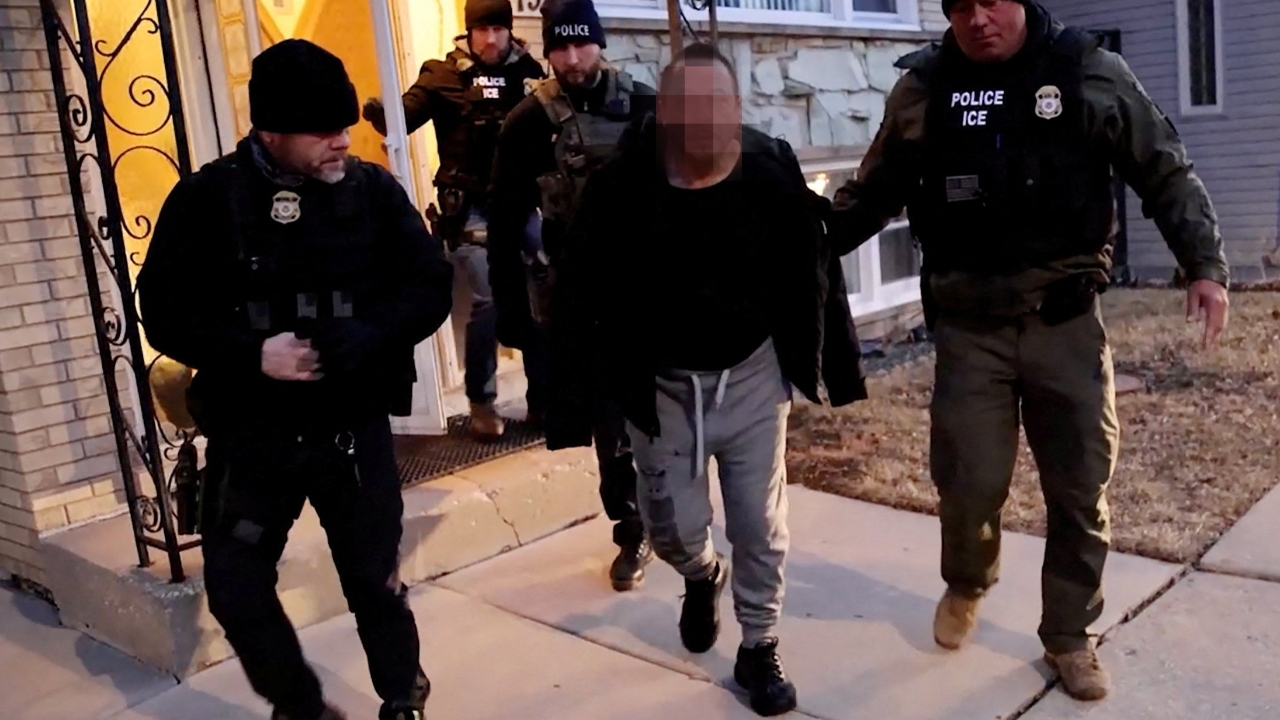 กงสุลใหญ่ชิคาโก ยืนยันชายอพยพที่ถูกจับในชิคาโกไม่ใช่คนไทยตามที่กล่าวอ้าง