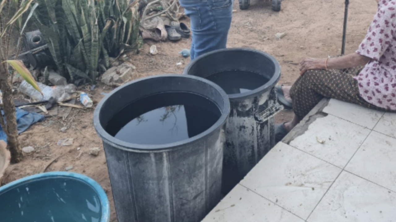 ยายแทบขาดใจ เหลนชายวัย 11 เดือน พลัดตกถังน้ำ รพ. แจ้งอาการสาหัส