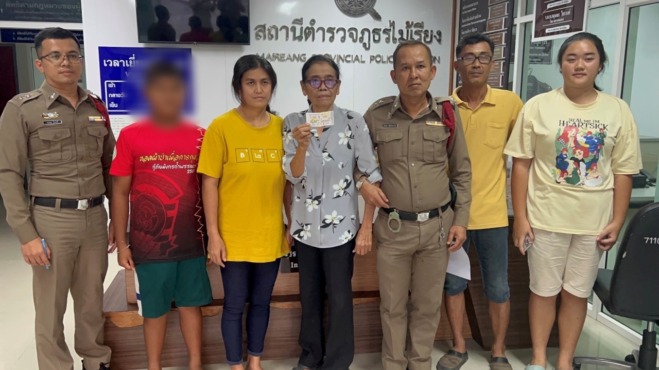 ยายได้เฮ รับทรัพย์ 6 ล้าน ตามซื้อเลขที่ฝันเห็นมา 5 งวด สุดท้ายถูกรางวัลที่ 1