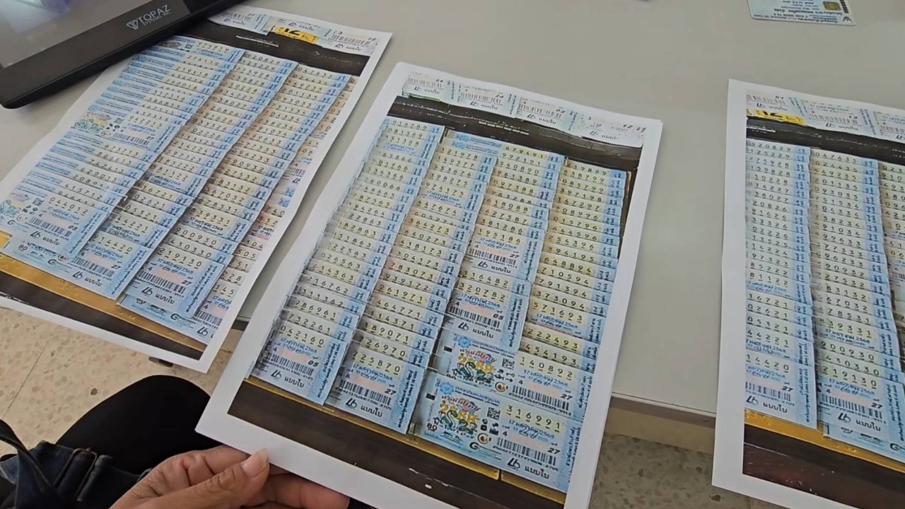 ถ่ายภาพไว้แล้ว แม่ค้าหวยเศร้า ทำลอตเตอรี่หายยกแผง วอนคนเก็บได้นำมาคืน