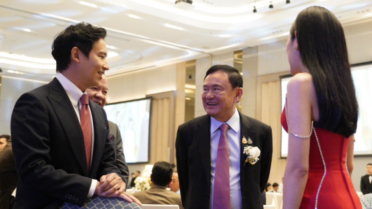 “พิธา” เผย คุย “ทักษิณ” ถามสารทุกข์สุขดิบ เชื่อบ่าวสาวแยกแยะงานการเมืองได้