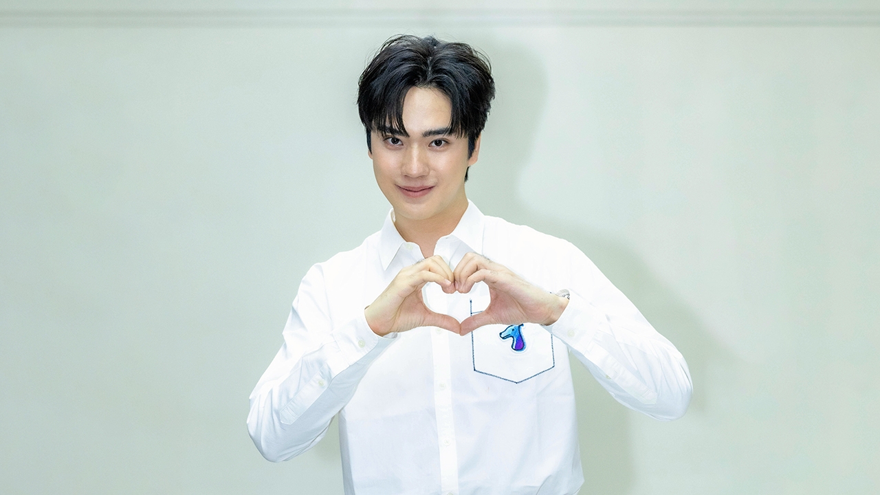 “ตี๋ ธนพล” ยิ้มรับสถานะโสด รู้ตัวรักคนยาก แต่คบใครก็ไม่คิดเลิก เปิดใจแต่ยังไม่เจอคนที่ใช่