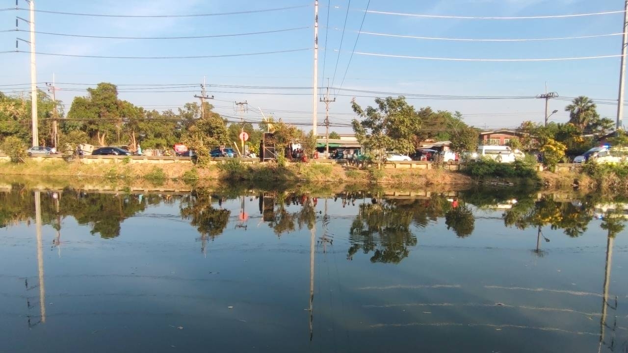 สะเทือนใจ เด็ก 11 ขวบ ตะโกนร้องหาคนช่วยพ่อ หลังเห็นจมน้ำ ดับต่อหน้า